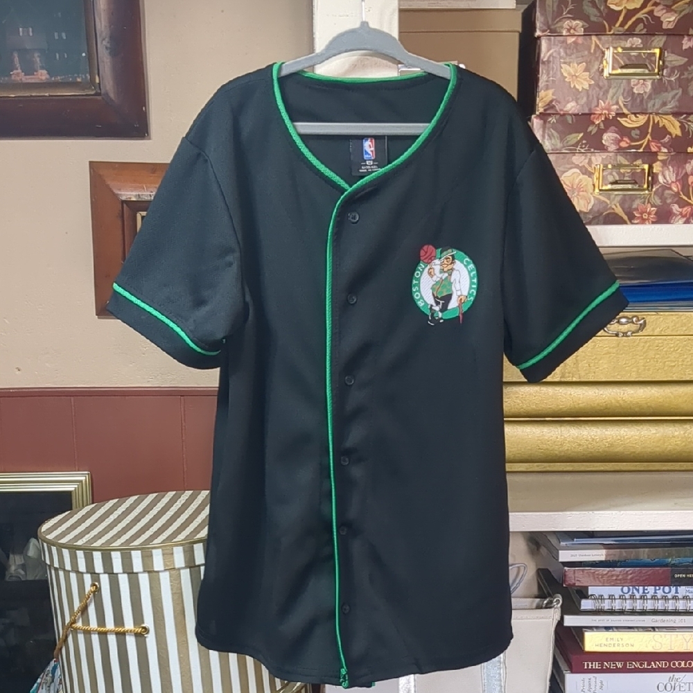 NBA Celtics #46 Black and Green Button Down Jersey Size 10/12